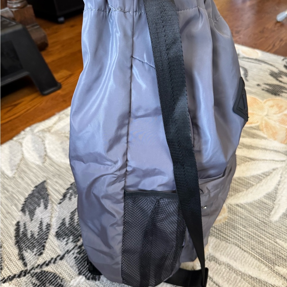 Nwot | Gray Drawstring Backpack - image 4
